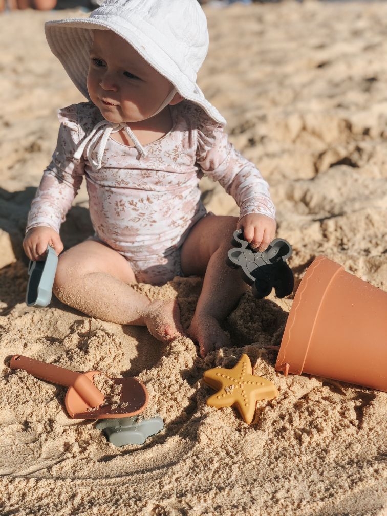 My Little Giggles - My Little Dinosaur Beach Bucket Set