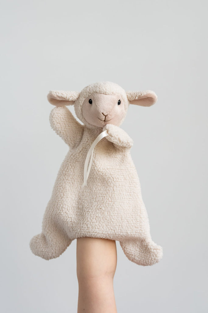 Nana Huchy - Sophie The Sheep Comforter